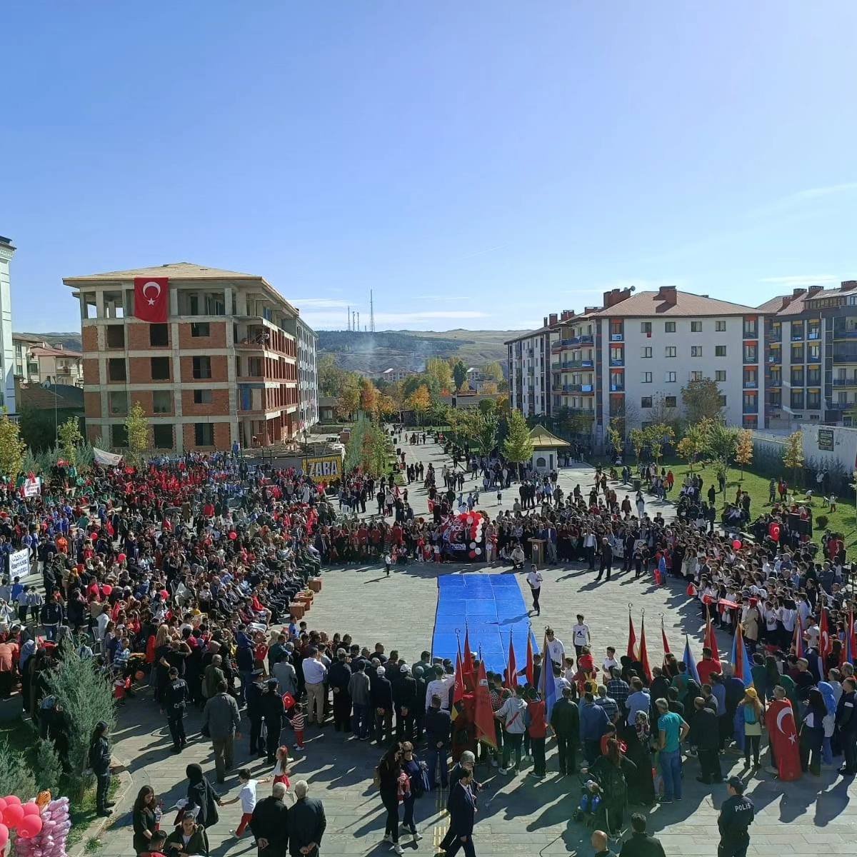 Cumhuriyetimizin 100.Yılı Coşkuyla Kutlandı